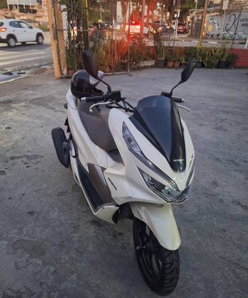 HONDA PCX DLX 